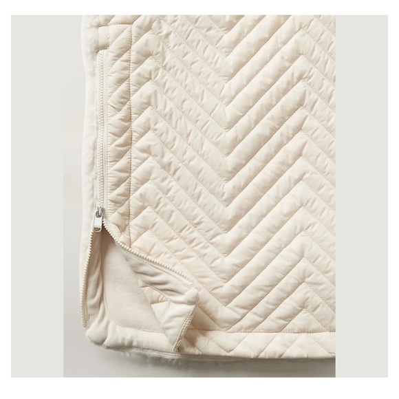 ATHLETA — Cozy Day Hybrid Coat - Picture 5 of 5